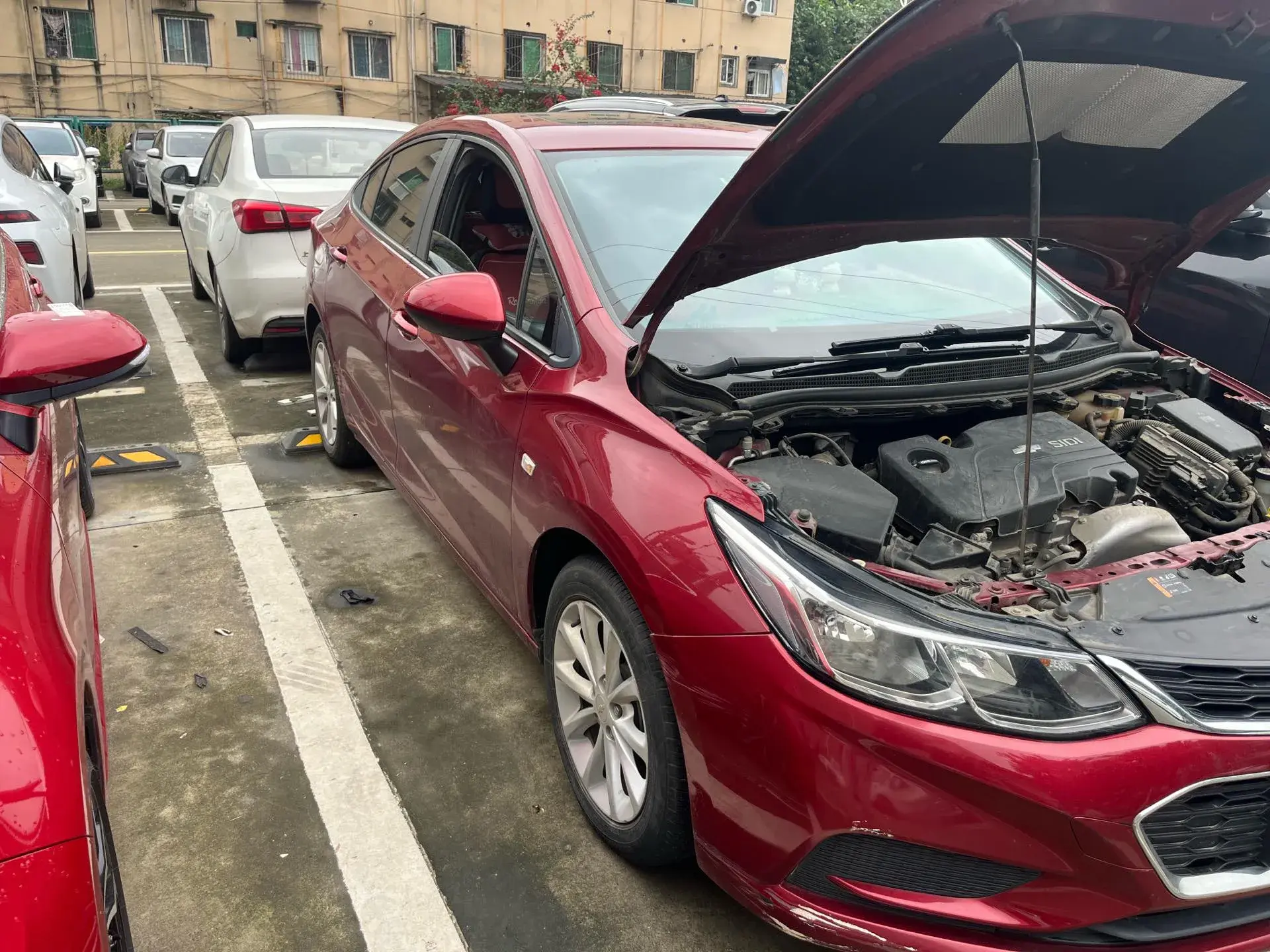 2018 CHEVROLET CRUZE thumbnail 3