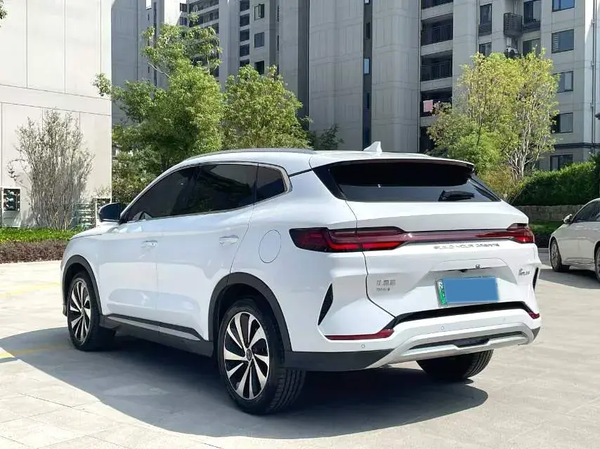 2023 BYD SONG thumbnail 4