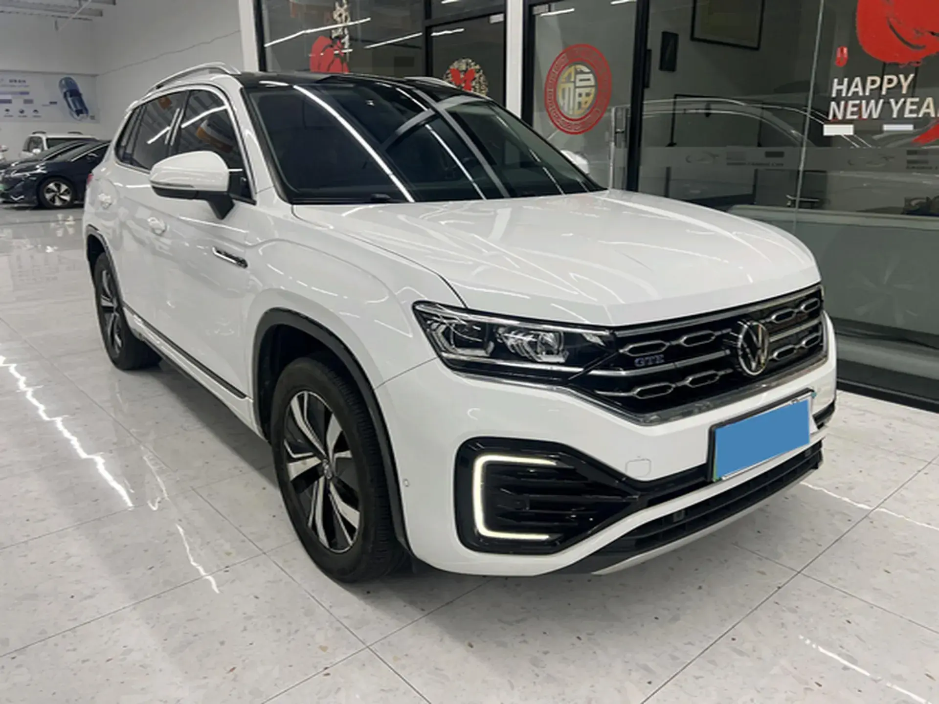 2020 VOLKSWAGEN TAYRON thumbnail 2