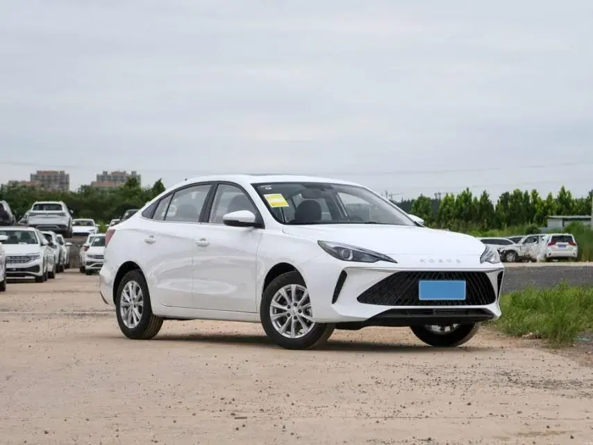 2023 ROEWE I5 thumbnail 3