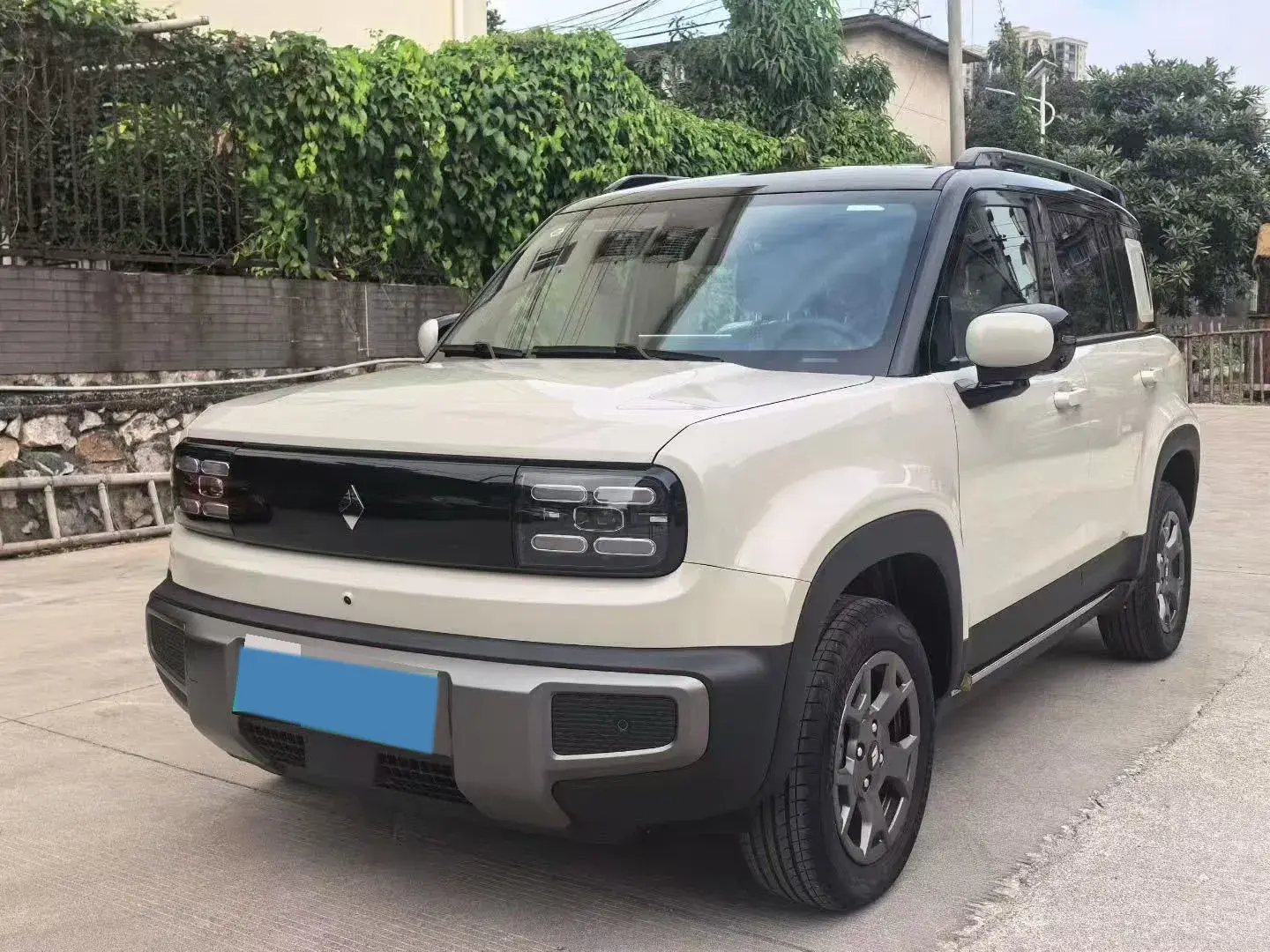 2023 BAOJUN YEPPLUS view 1