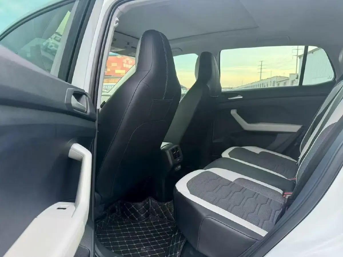 2025 Volkswagen Tharu 1.5T 160HP L4 7DCT,autocango,china used car exporter,china ev exporter,chinese used car exporter,chinese used ev exporter