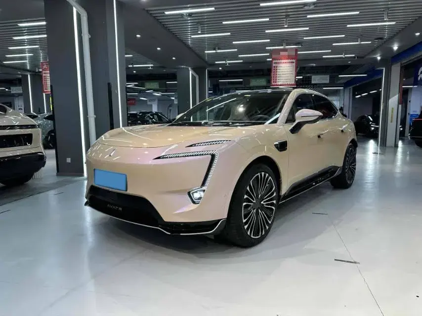 2024 AVATR 11 view 1