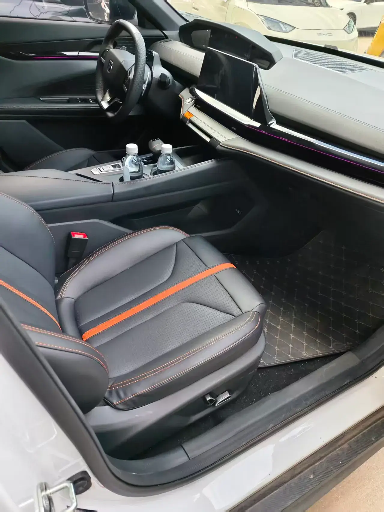 2024 CHANGAN UNI-V thumbnail 3