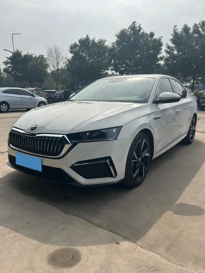 2021 Skoda Octavia 1.4T 150HP L4 7DCT