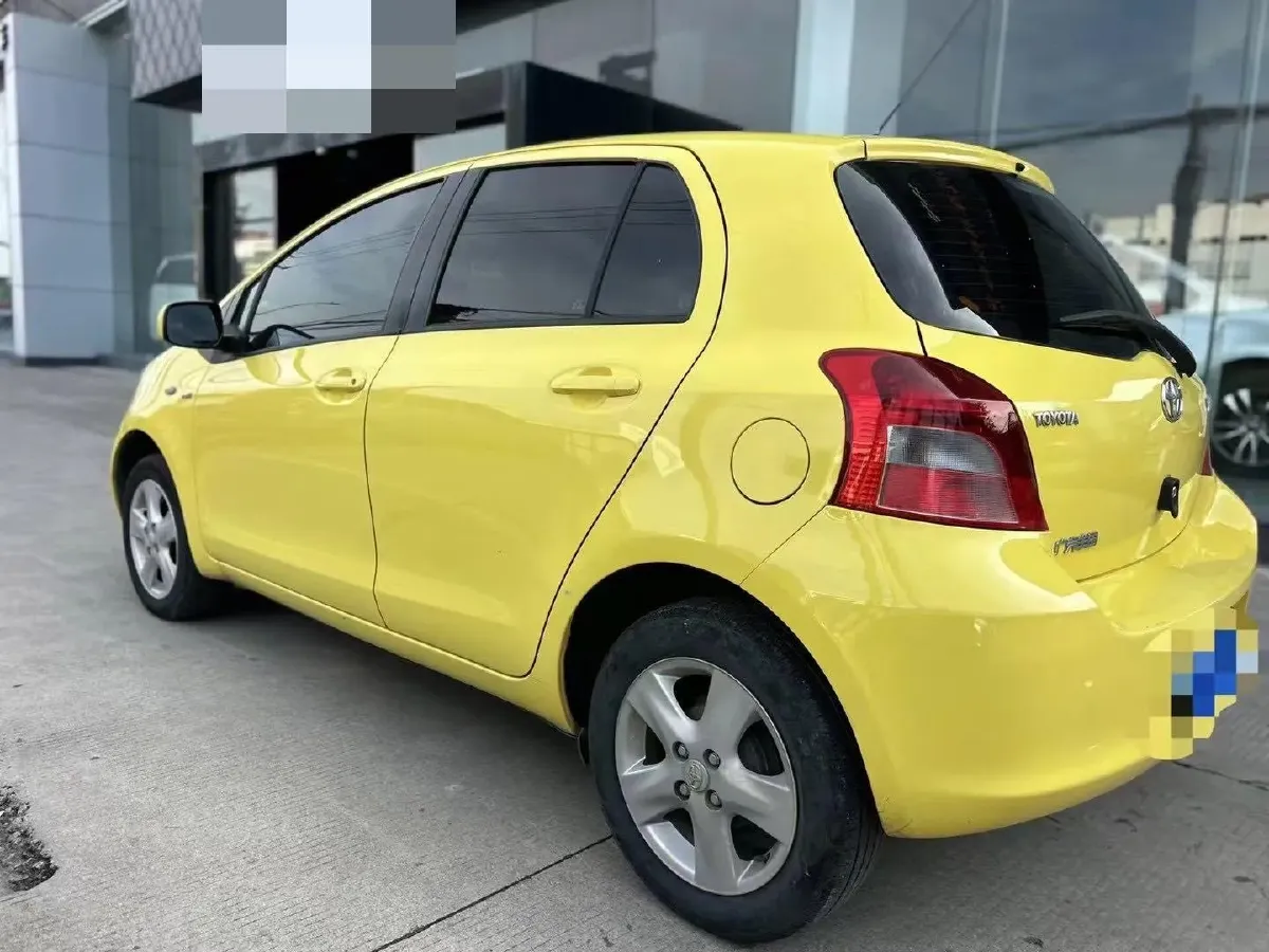2011 Toyota Yaris 1.6L 118HP L4 4AT,autocango,china used car exporter,china ev exporter,chinese used car exporter,chinese used ev exporter