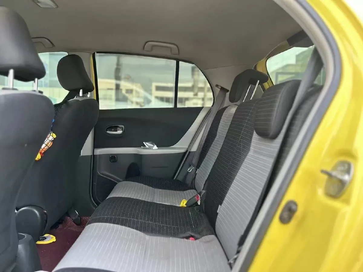 2011 Toyota Yaris 1.6L 118HP L4 4AT,autocango,china used car exporter,china ev exporter,chinese used car exporter,chinese used ev exporter