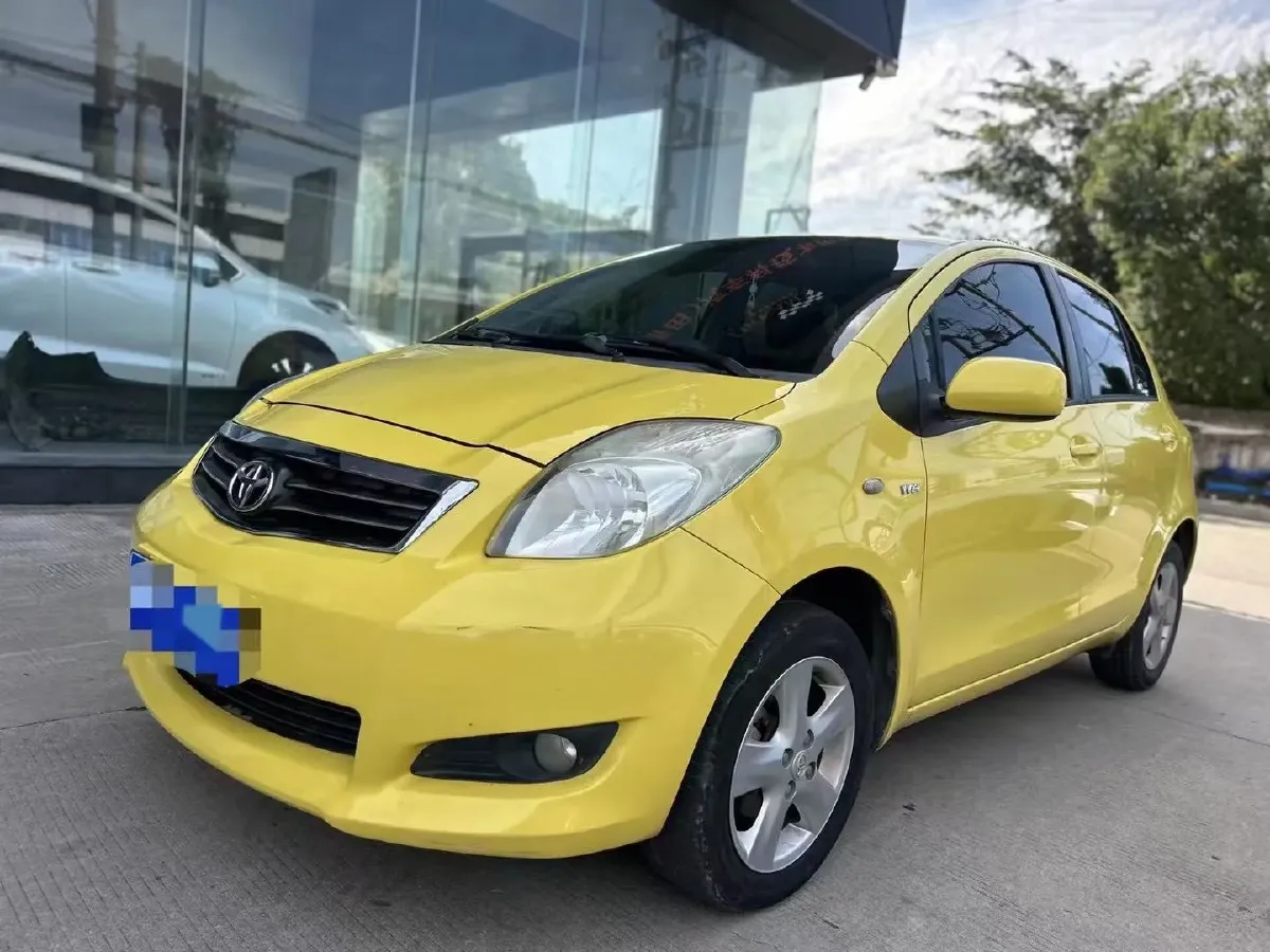 2011 Toyota Yaris 1.6L 118HP L4 4AT,autocango,china used car exporter,china ev exporter,chinese used car exporter,chinese used ev exporter