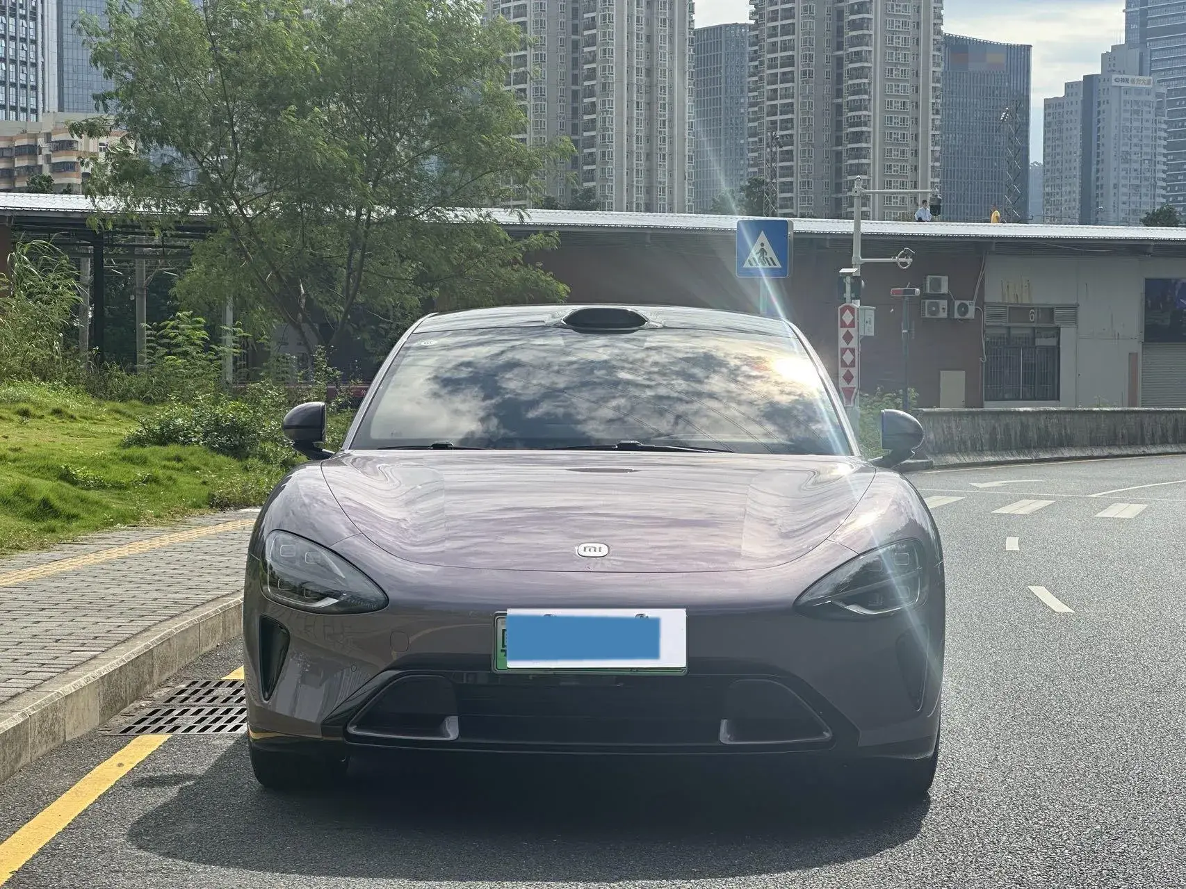 2024 MI SU7 thumbnail 2