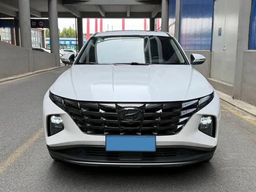 2021 HYUNDAI TUCSON thumbnail 2