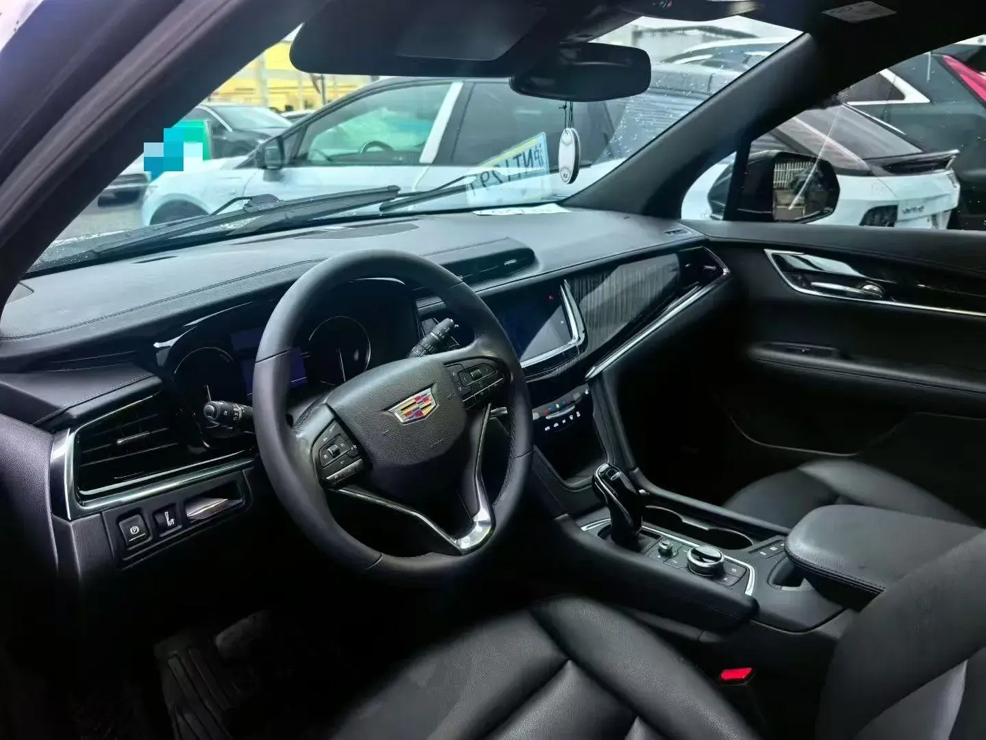 2022 CADILLAC XT6 thumbnail 2