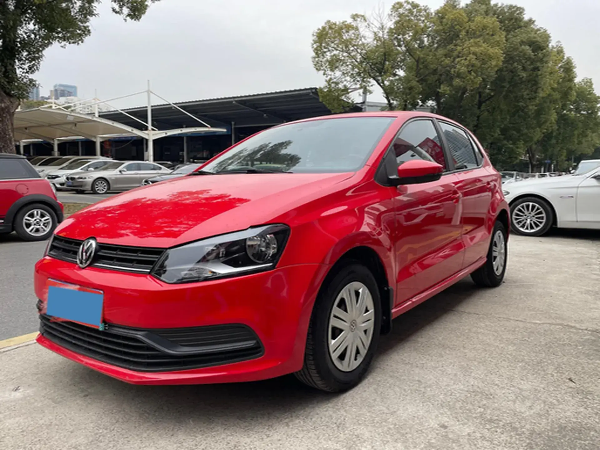 2018 VOLKSWAGEN POLO view 1