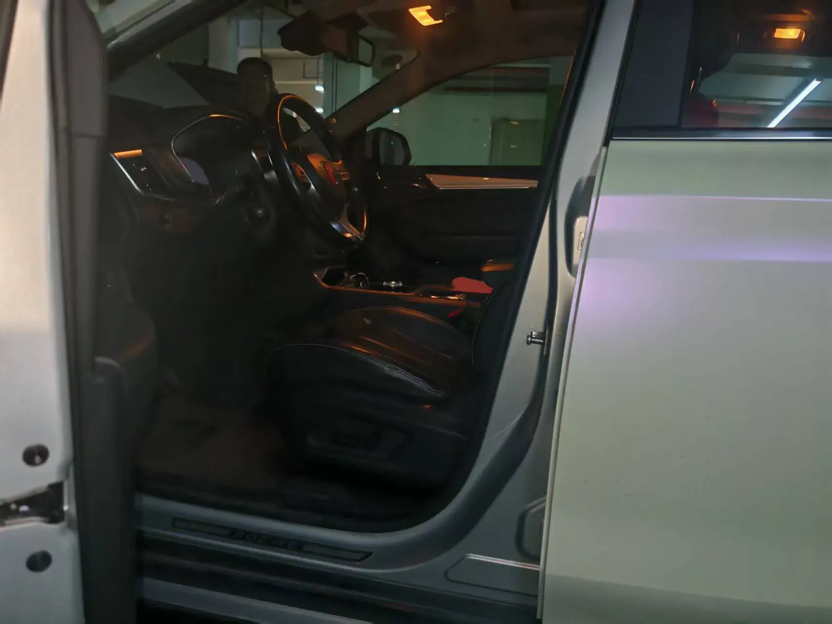 2017 ROEWE RX5 thumbnail 3