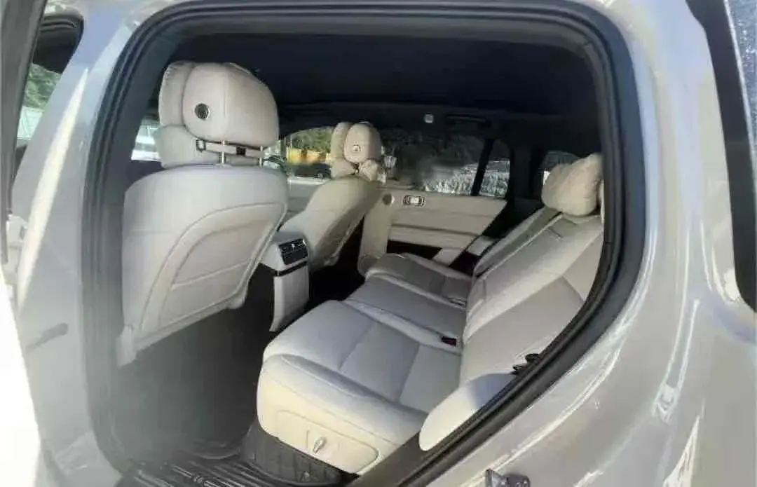 2024 LI L6 thumbnail 4