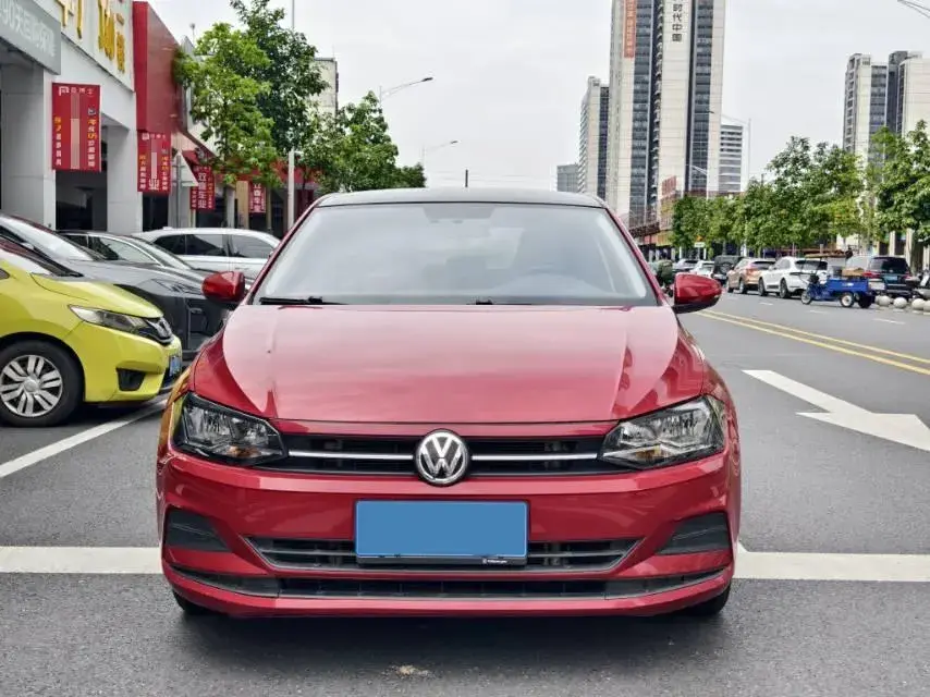 2019 VOLKSWAGEN POLO thumbnail 2