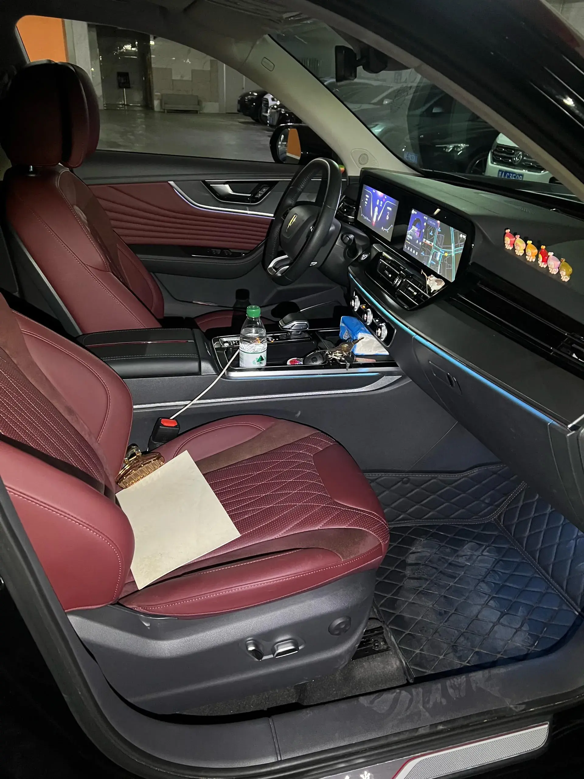 2023 HONGQI HS5 thumbnail 4