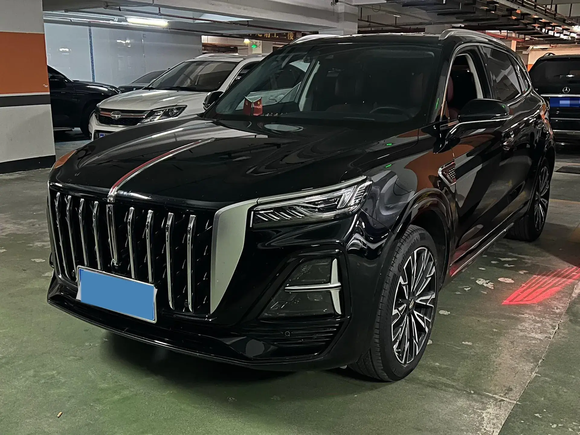 2023 HONGQI HS5 view 1