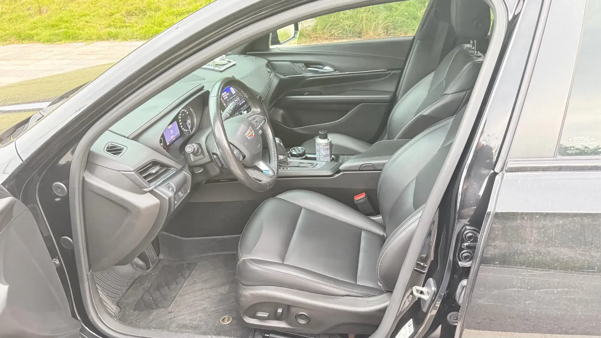 2021 CADILLAC CT4 thumbnail 2