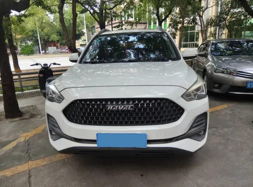 2019 HAVAL M6 thumbnail 2