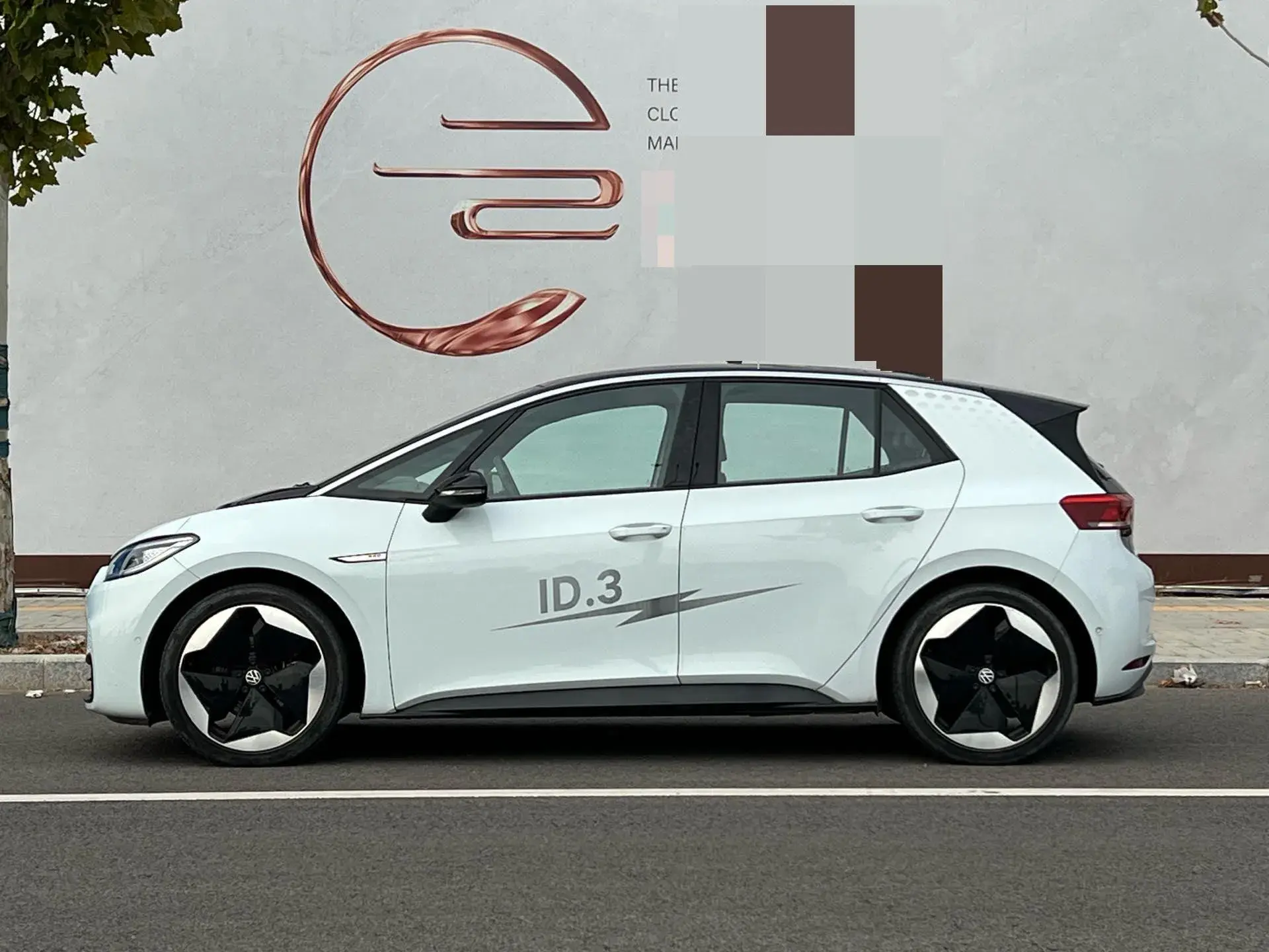 2022 VOLKSWAGEN ID.3 thumbnail 3