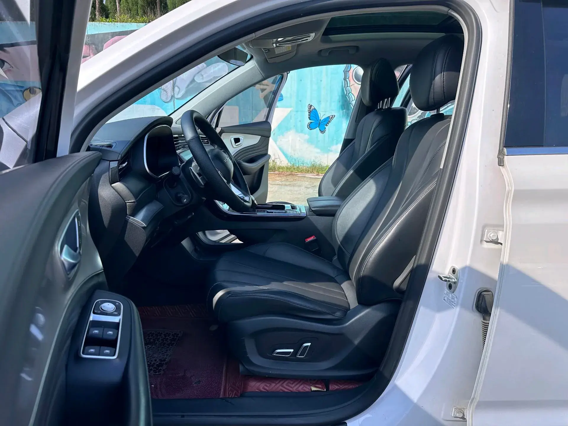 2020 ROEWE I6 thumbnail 4