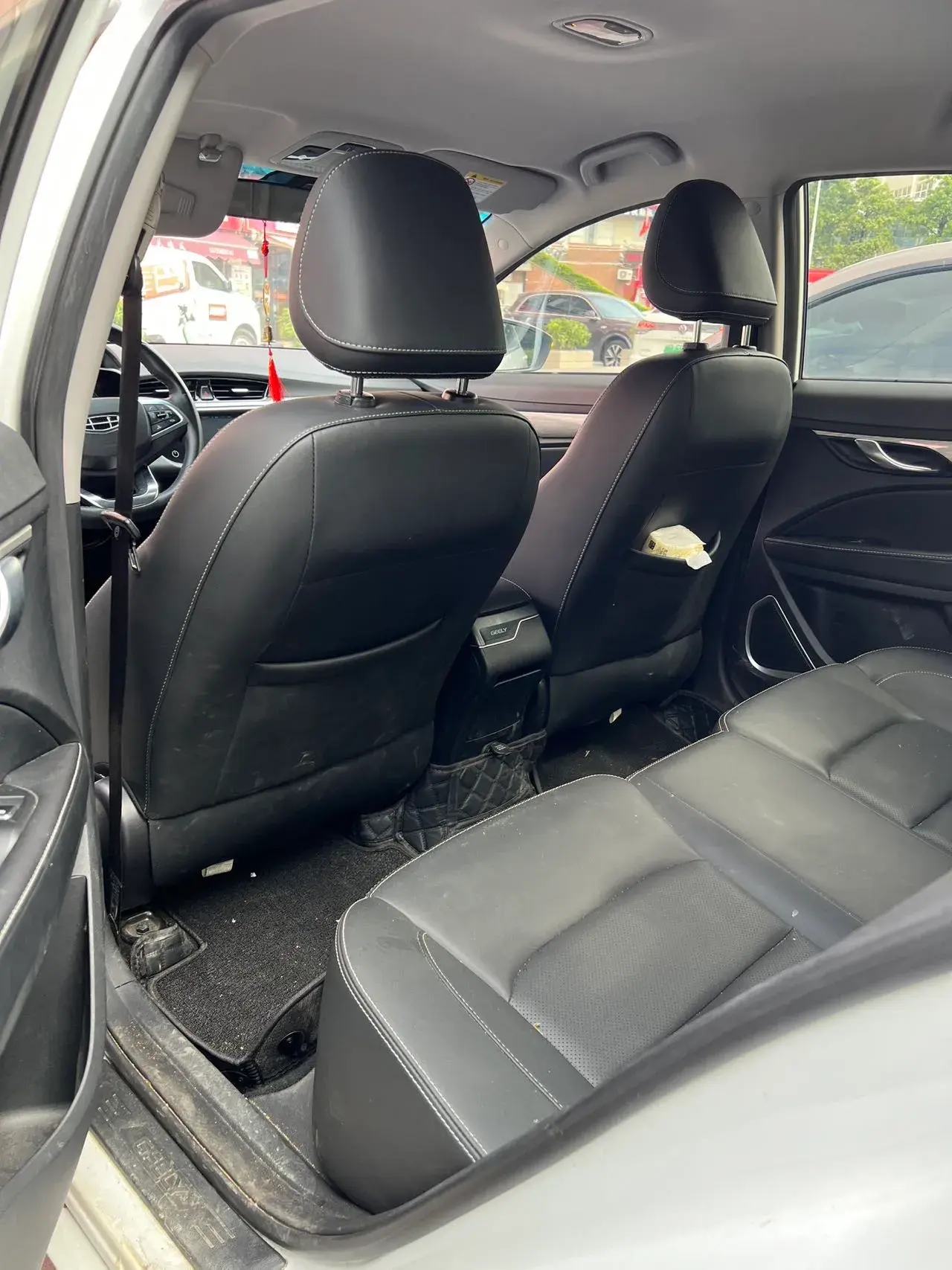 2019 GEELY EMGRAND thumbnail 4