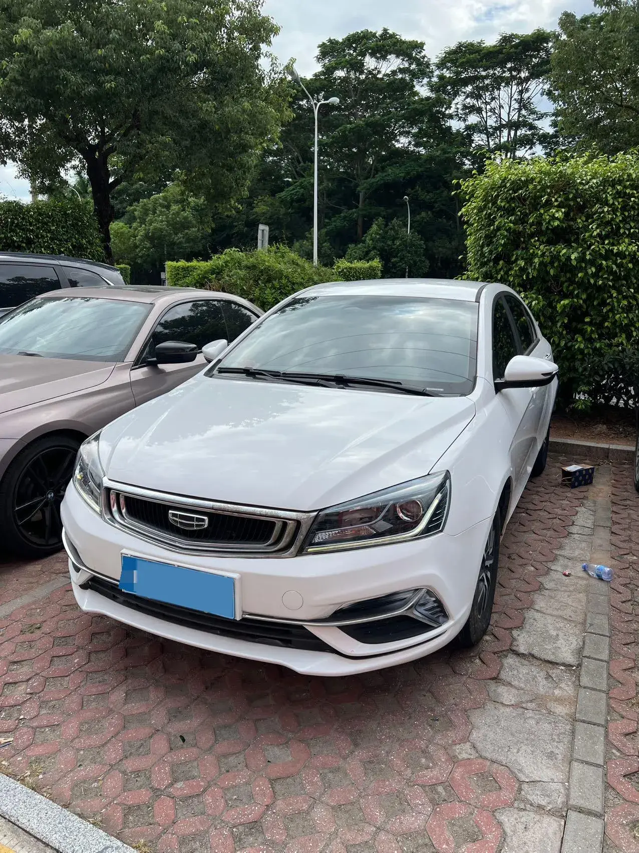 2019 GEELY EMGRAND view 1