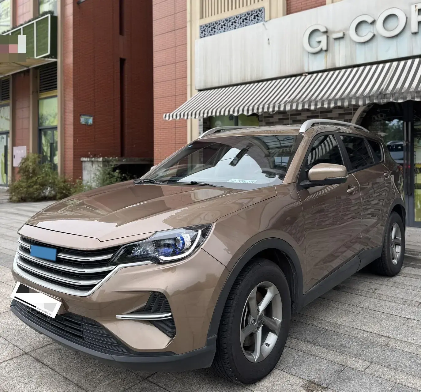 2020 JETOUR X70M view 1