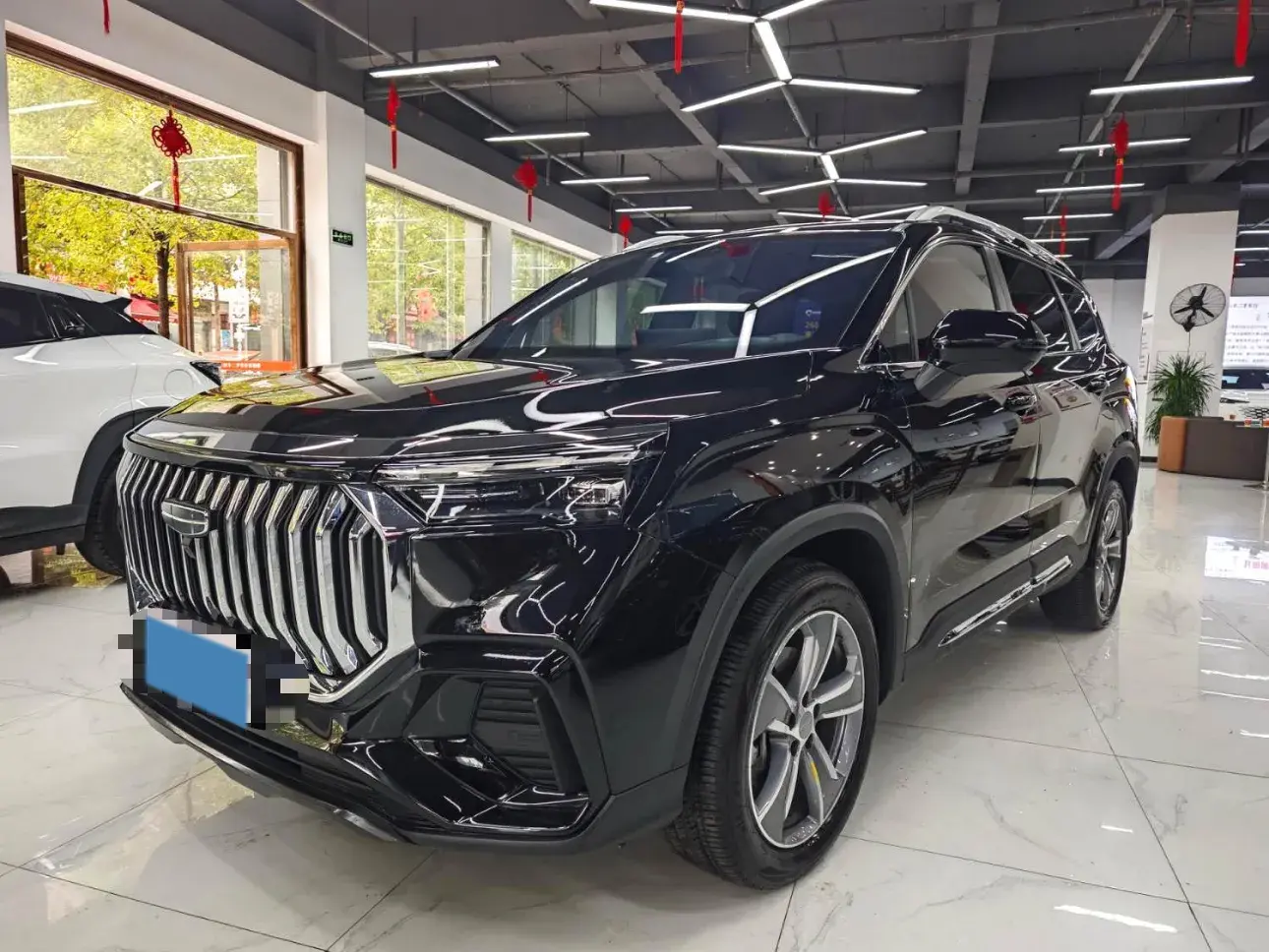 2024 GEELY MONJARO view 1