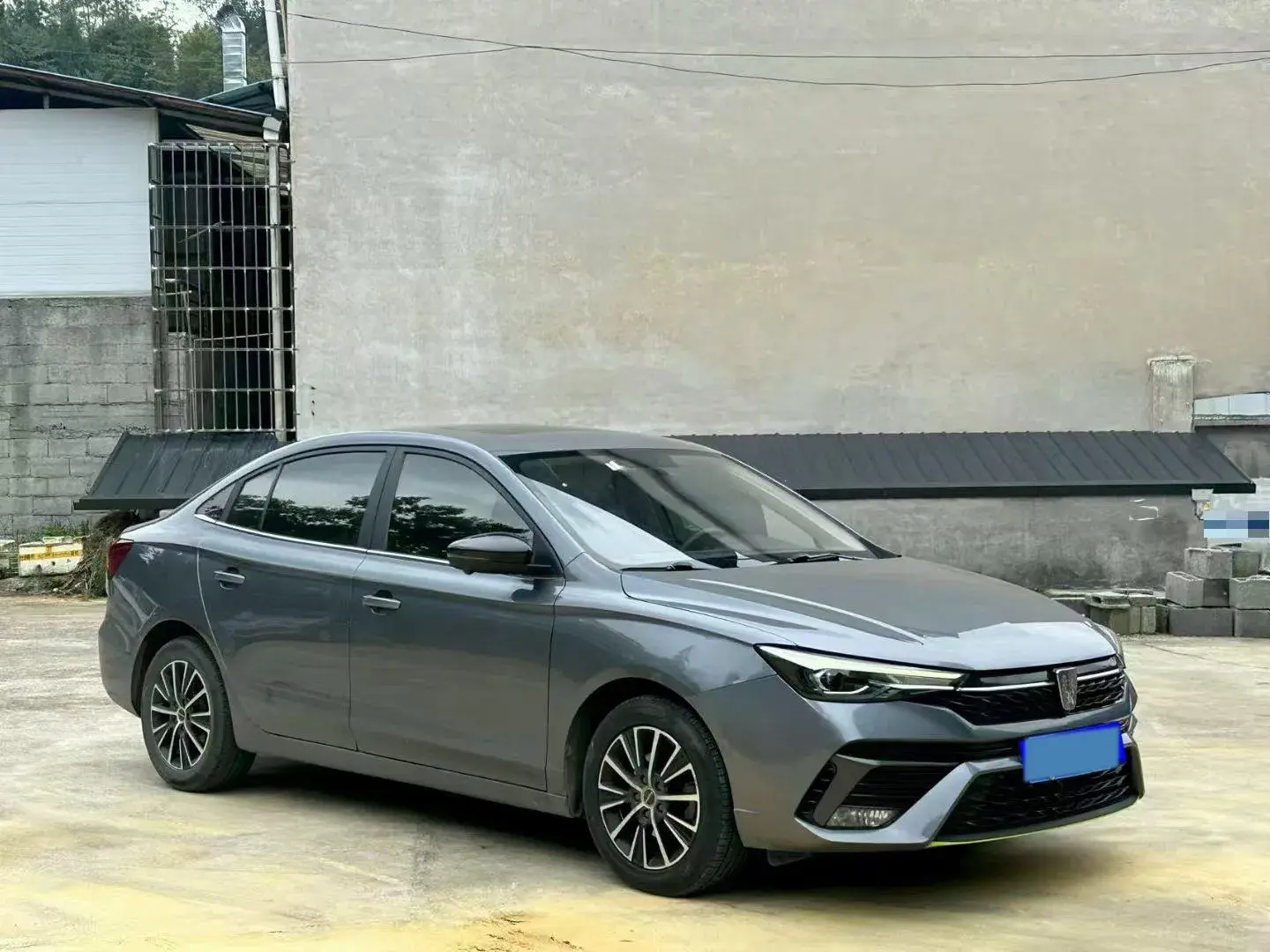 2021 ROEWE I5 thumbnail 2