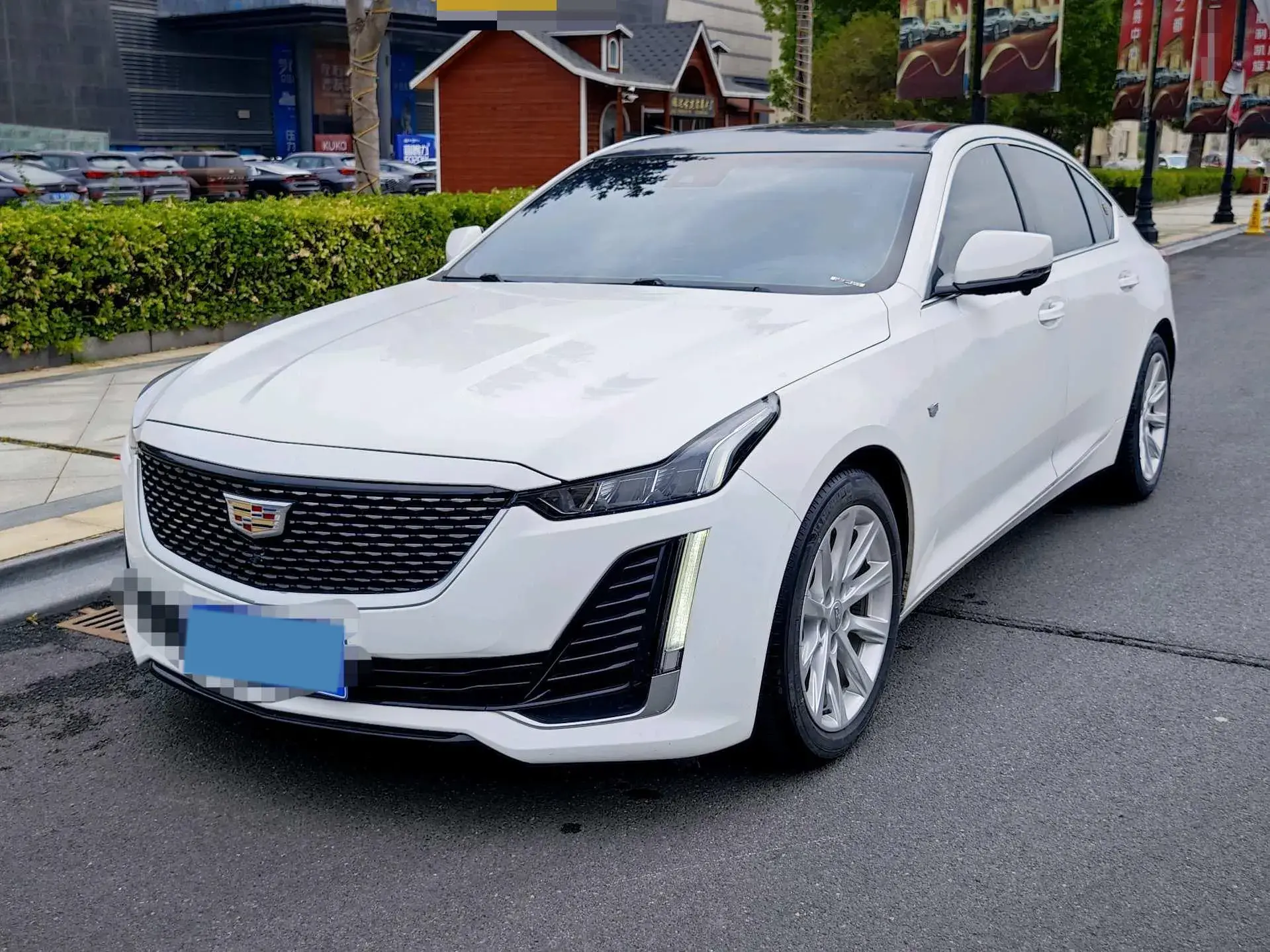 2021 CADILLAC CT5 view 1