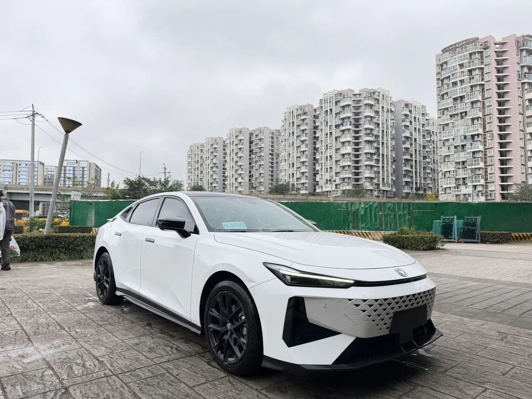 2024 CHANGAN UNI-V thumbnail 3