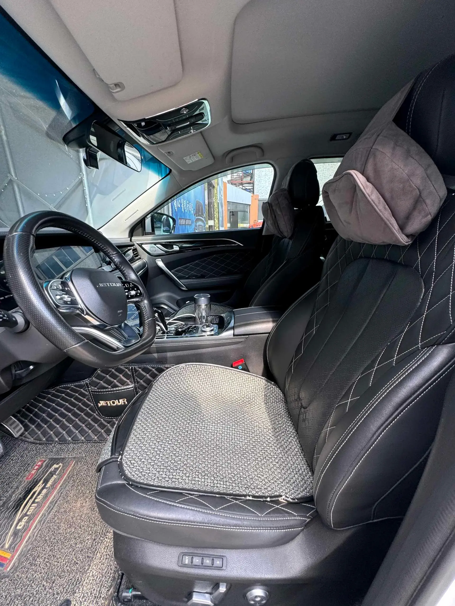 2020 JETOUR X95 thumbnail 4
