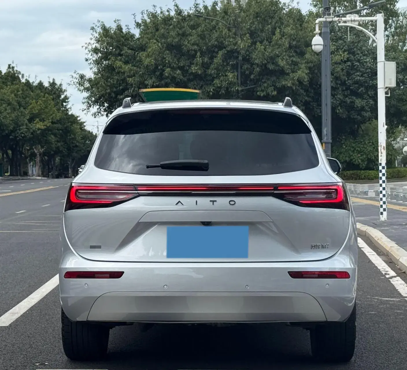 2024 AITO AITO thumbnail 4