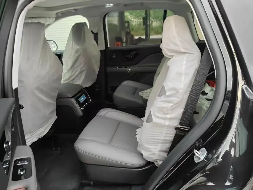 2024 LINCOLN AVIATOR thumbnail 3