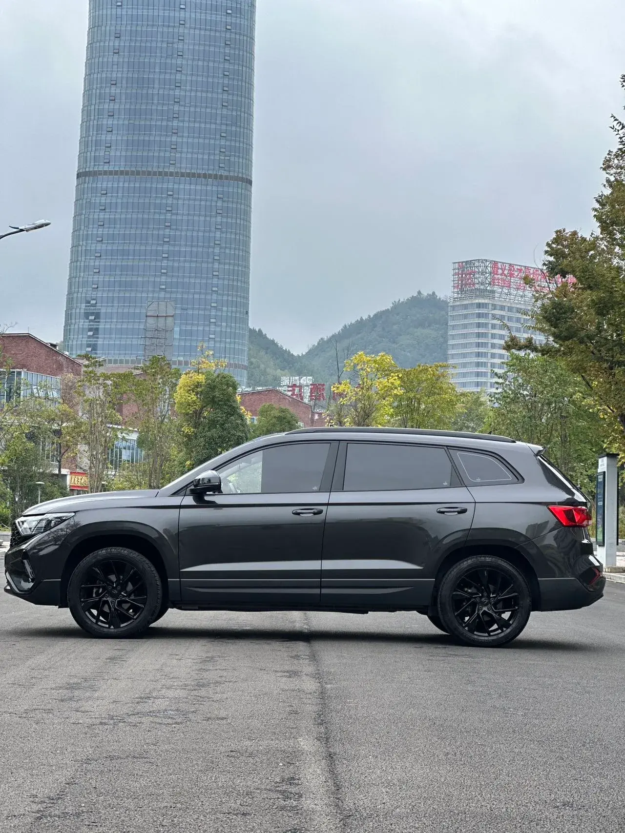 2022 JETTA VS7 thumbnail 4