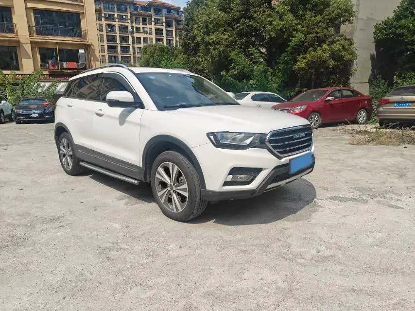 2015 HAVAL H6 thumbnail 3