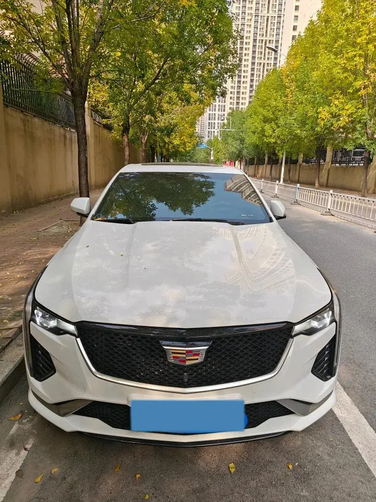 2022 CADILLAC CT4 thumbnail 2