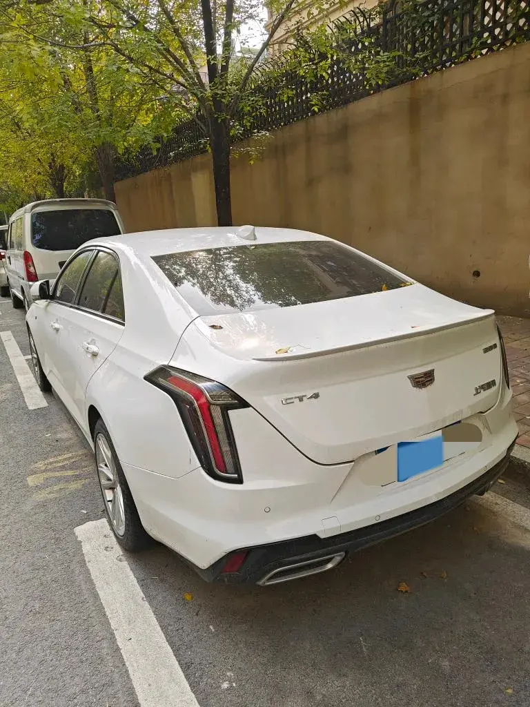 2022 CADILLAC CT4 thumbnail 4