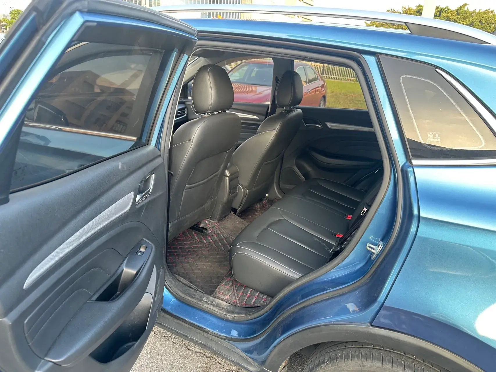 2018 ROEWE RX3 thumbnail 3