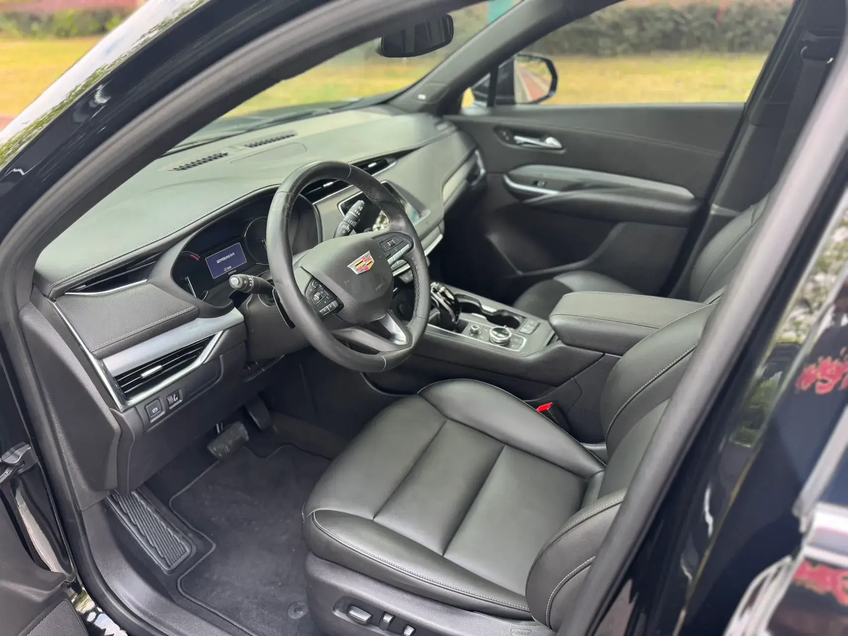 2020 CADILLAC XT4 thumbnail 4