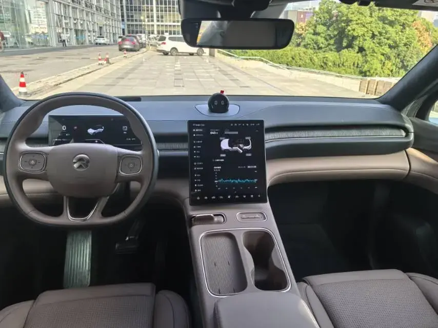 2022 NIO ES6 thumbnail 2