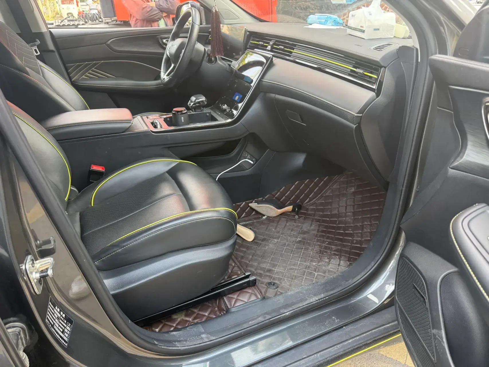 2021 ROEWE RX5 thumbnail 4