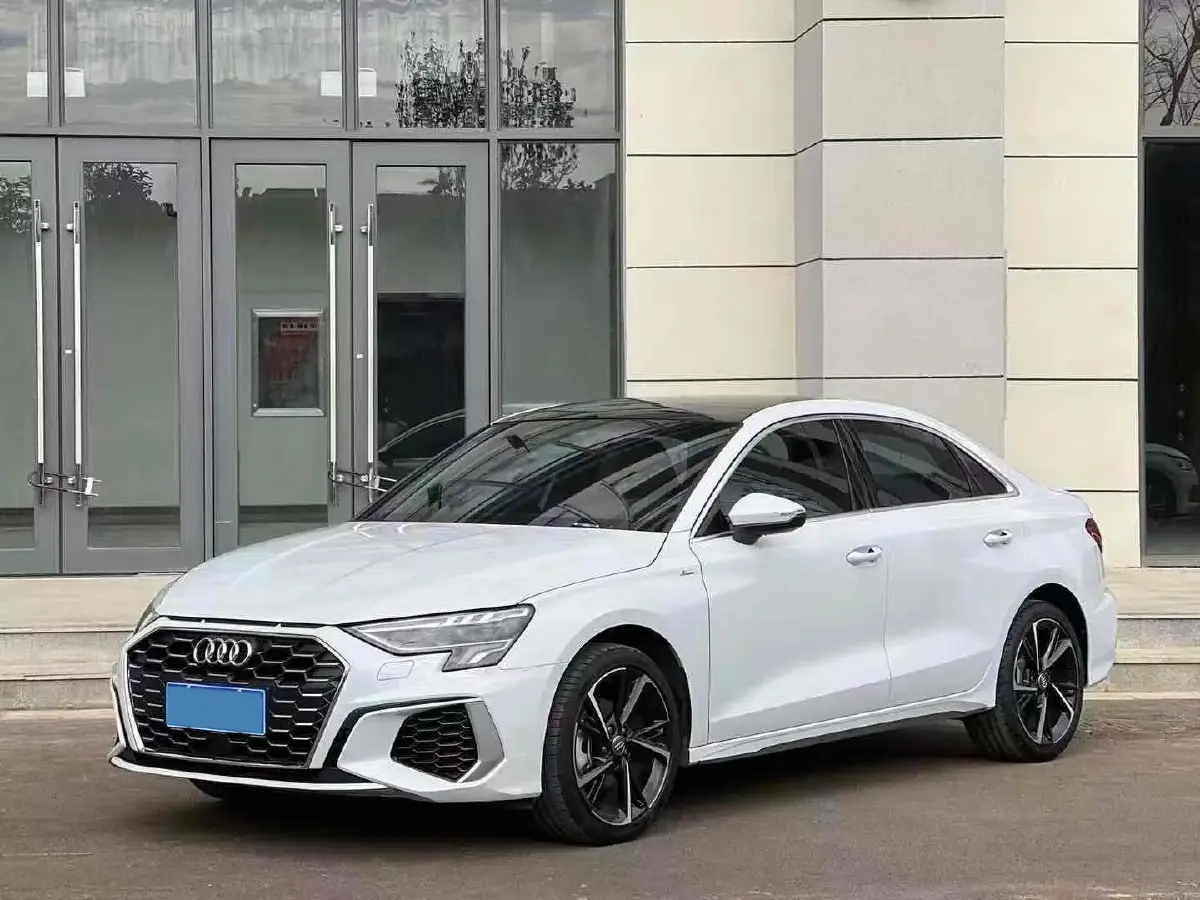 2022 Audi A3 1.4T 150HP L4 7DCT