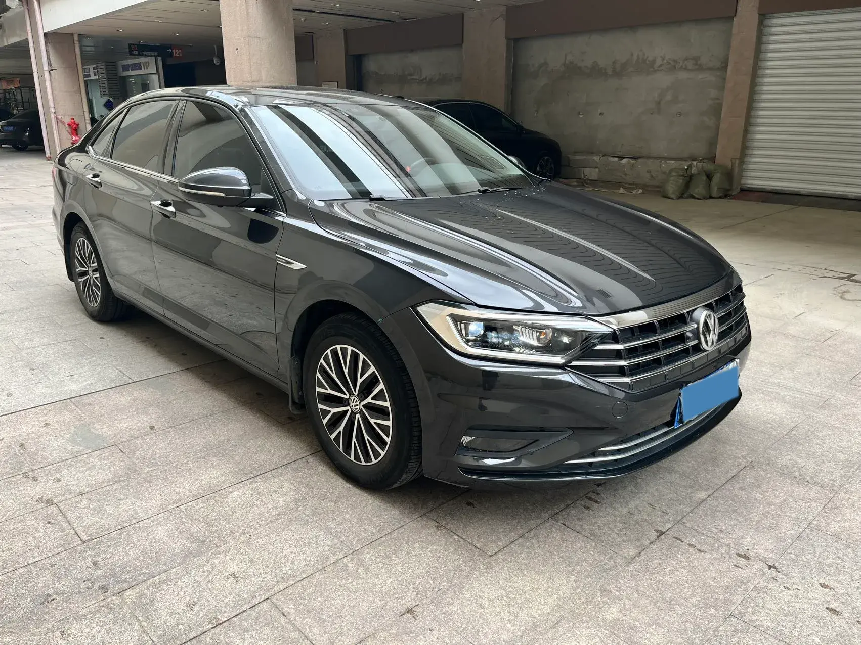 2021 VOLKSWAGEN SAGITAR thumbnail 2