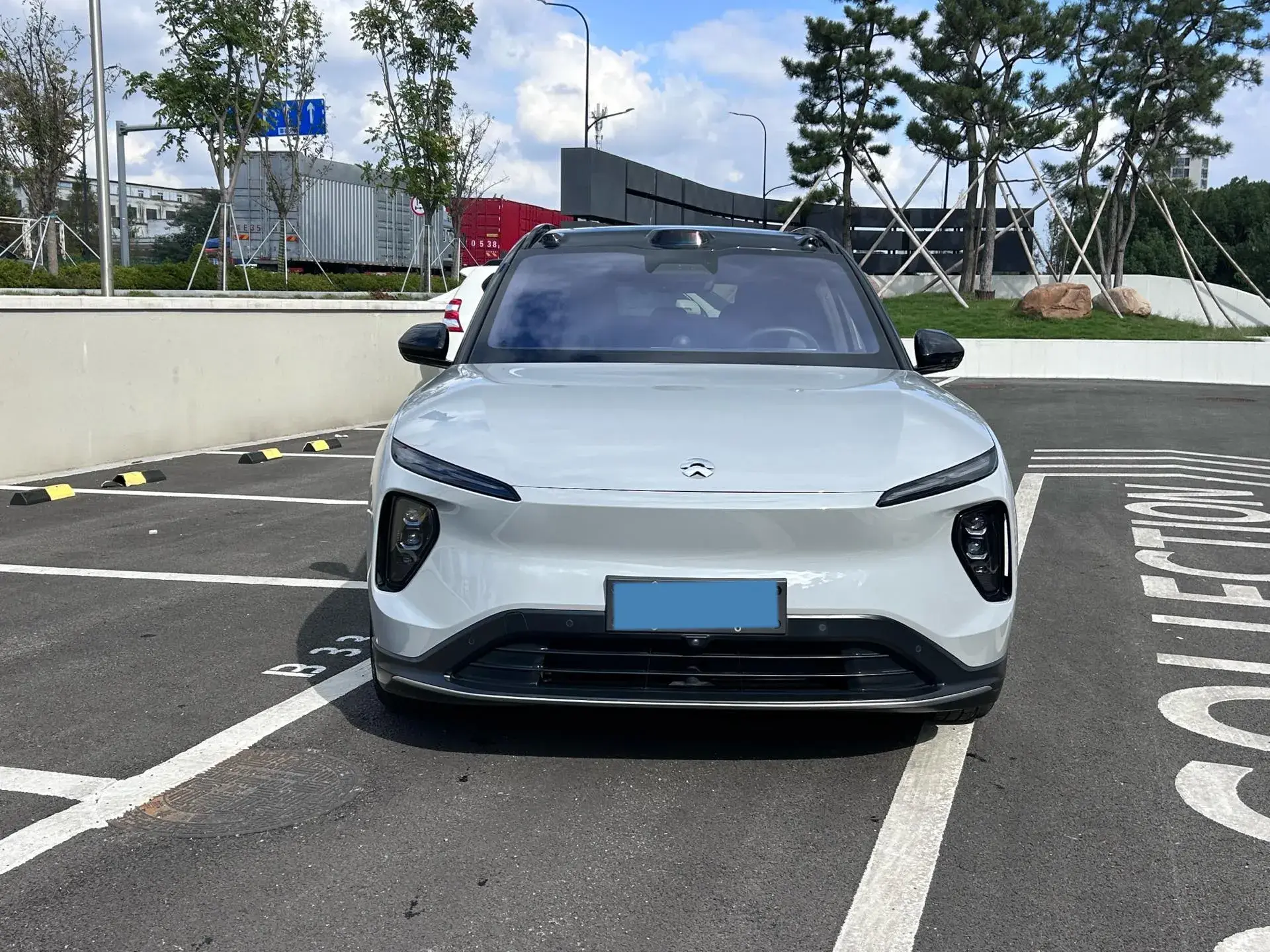 2023 NIO ES6 thumbnail 2