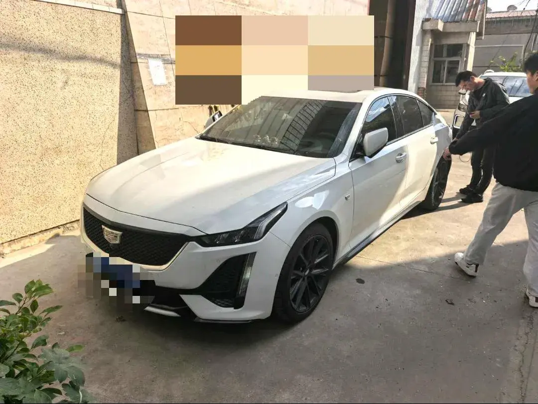 2021 Cadillac CT5 2.0T 237HP L4 10AT