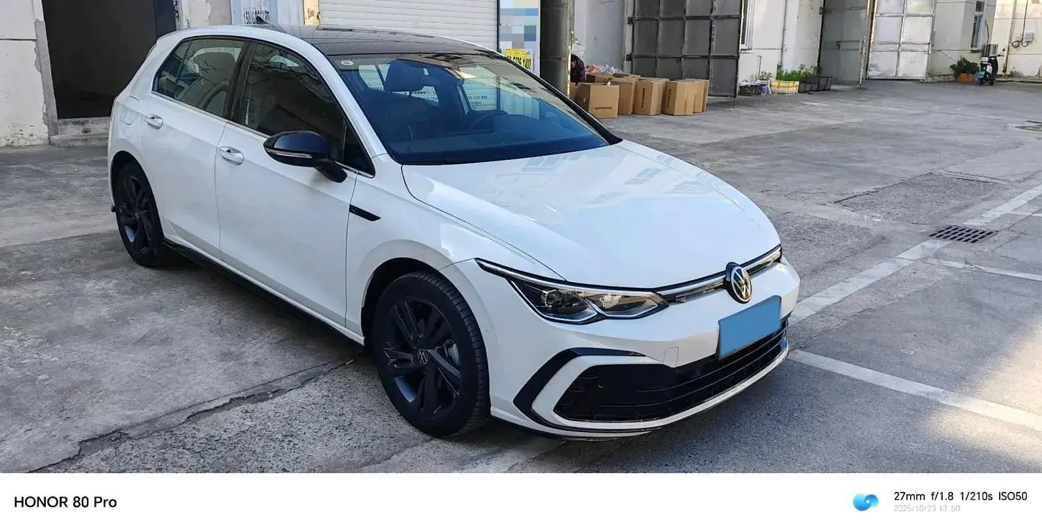 2021 VOLKSWAGEN GOLF thumbnail 4