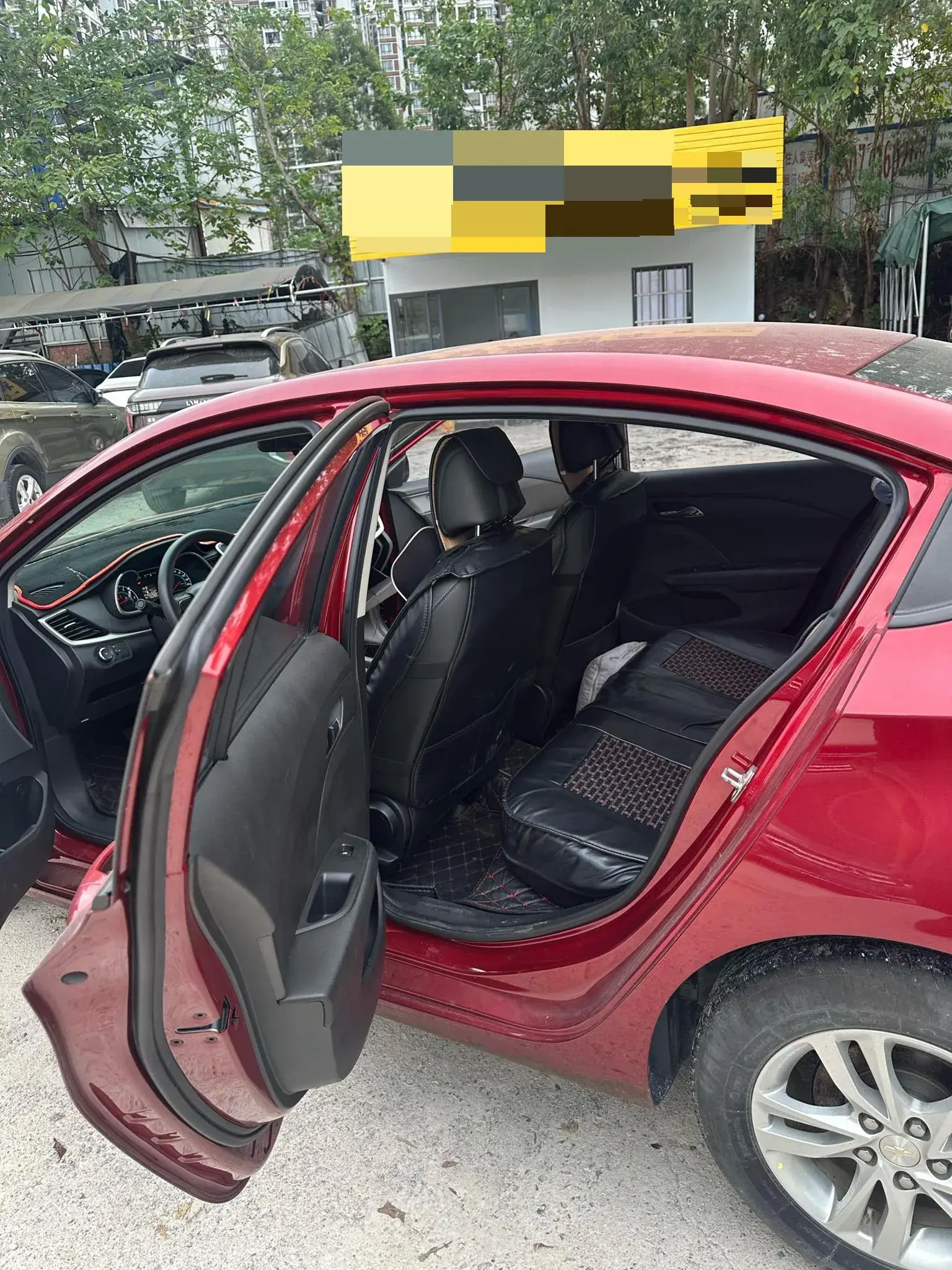 2016 CHEVROLET CAVALIER thumbnail 4