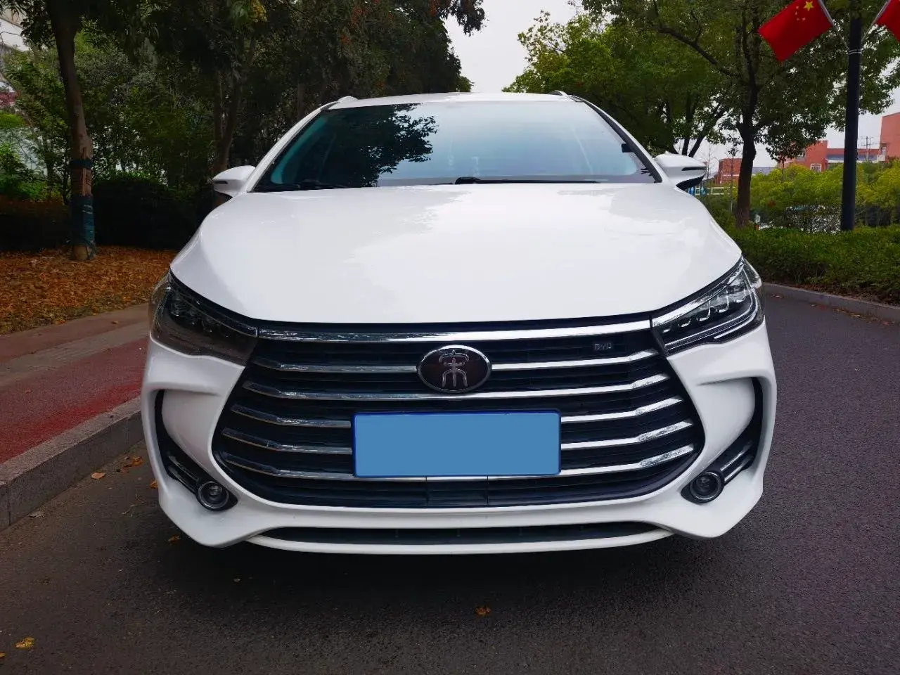 2019 BYD SONG thumbnail 2